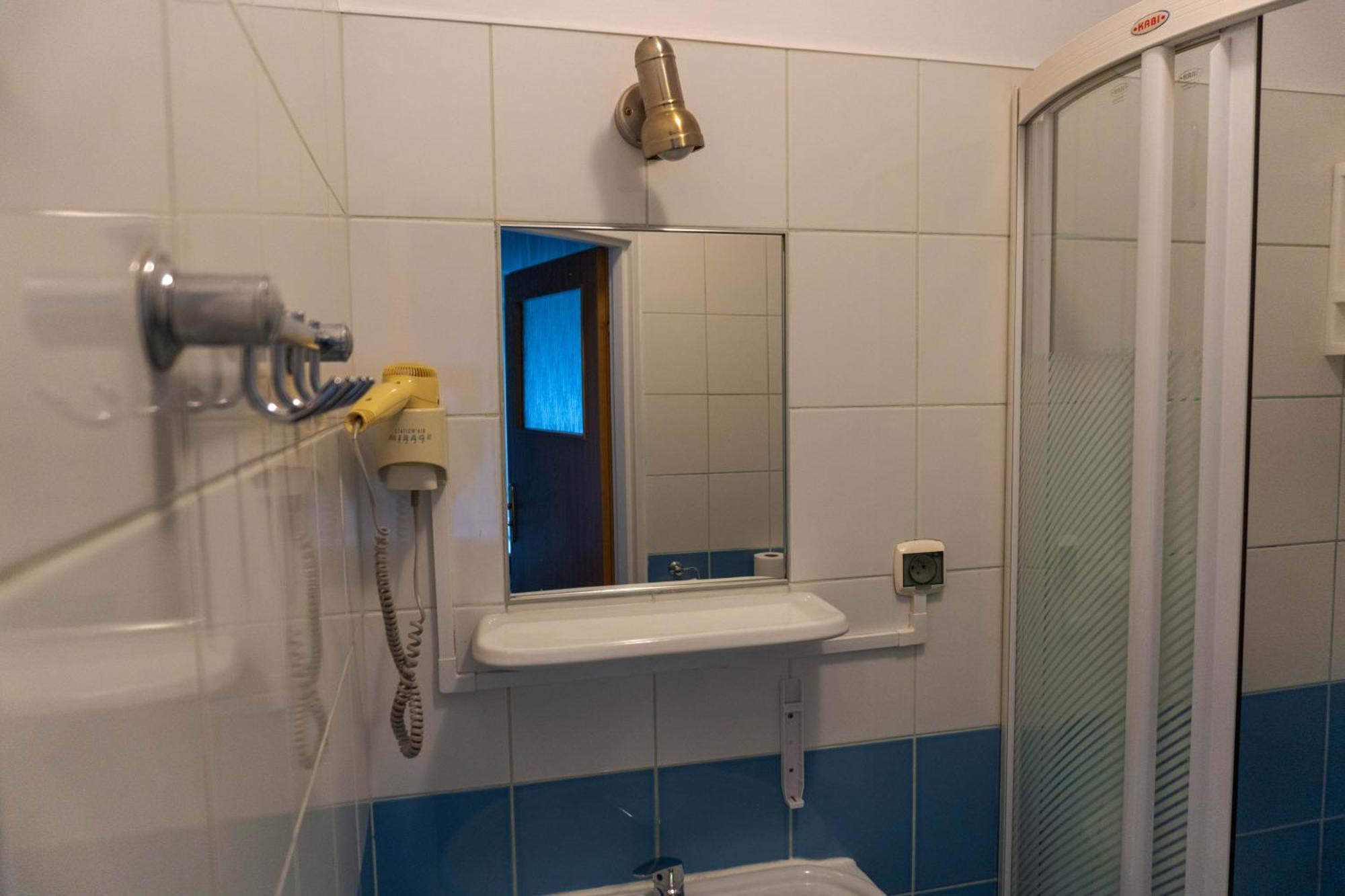 Osrodek Wypoczynkowy Lesne Ustronie Hostel Witnica Exterior foto